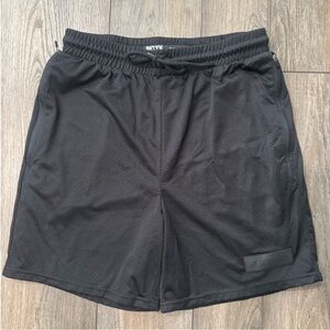 BKLYN Black Mesh Basketball Men's Shorts M